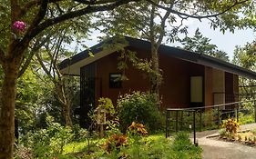 Koora Hotel-a Cloud Forest Resort